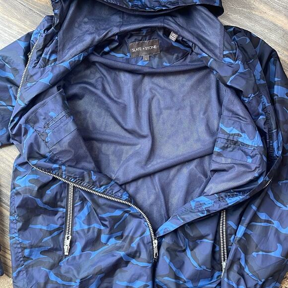 Slate & Stone windbreaker jacket - Picture 2 of 6
